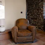 Casas De Outeiro *