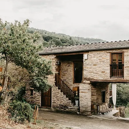 Casas De Outeiro Country house Samos