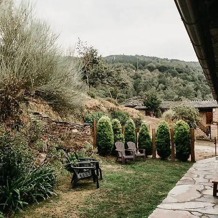 منزل ريفي Casas De Outeiro ساموس