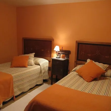 Casas De Outeiro Samos