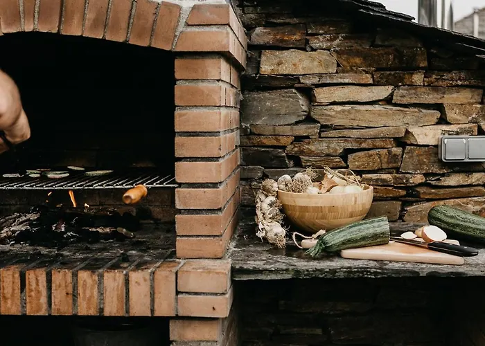 Casas De Outeiro Samos